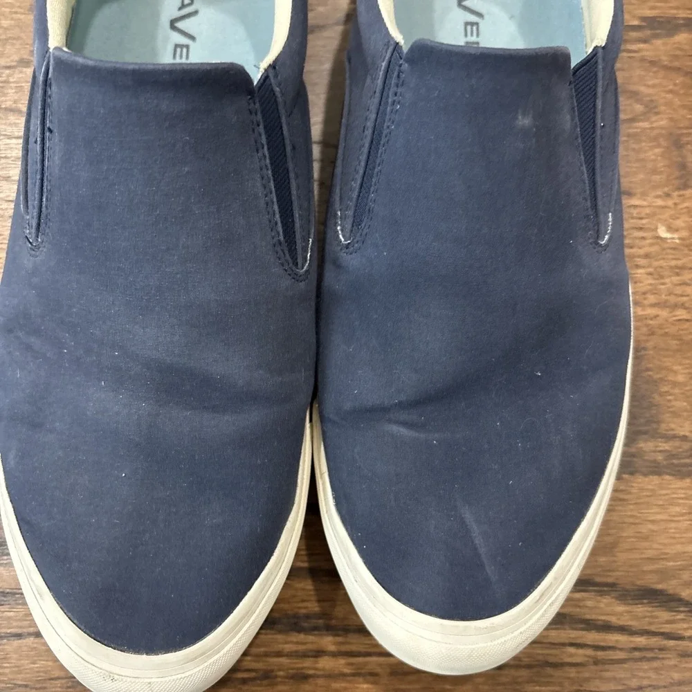seavees mens 10